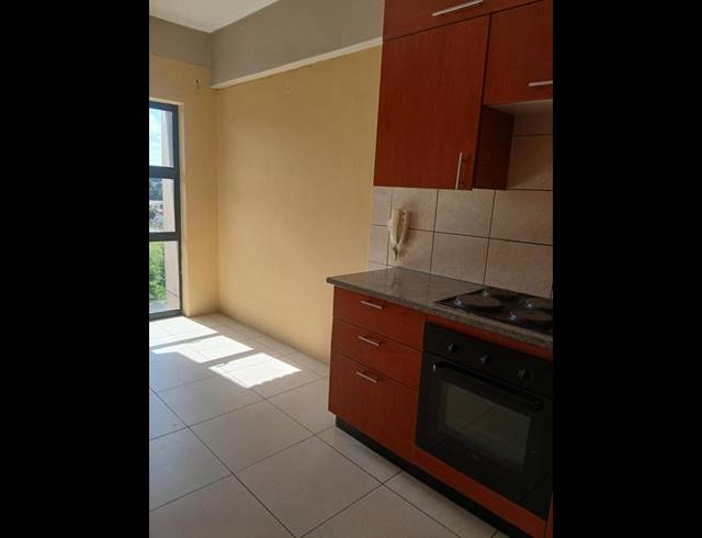 1 BEDROOM PROPERTY TO RENT IN BRAAMFONTEIN WERF
